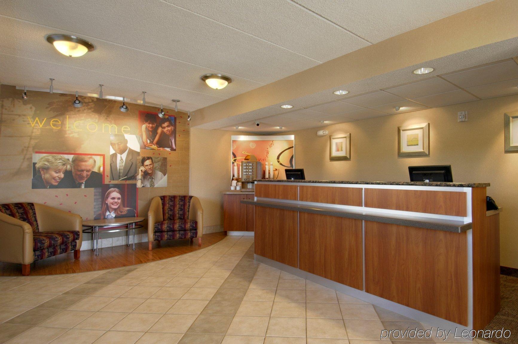 Red Roof Inn Columbia East - Ft Jackson Interior photo